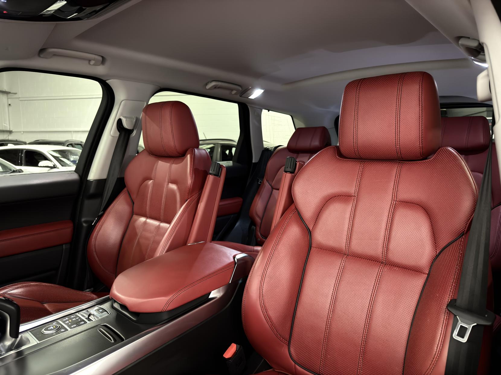 Land Rover Range Rover Sport 3.0 SD V6 HSE Dynamic SUV 5dr Diesel Auto 4WD Euro 6 (s/s) (306 ps)