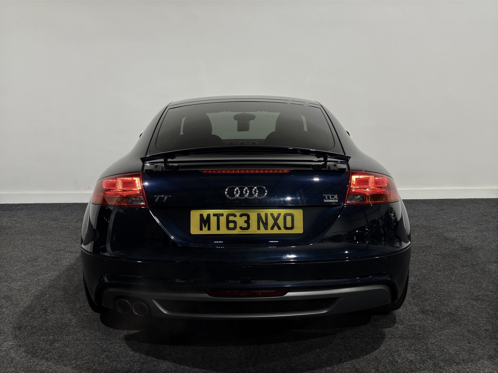 Audi TT 2.0 TDI Black Edition Coupe 3dr Diesel S Tronic quattro Euro 5 (170 ps)