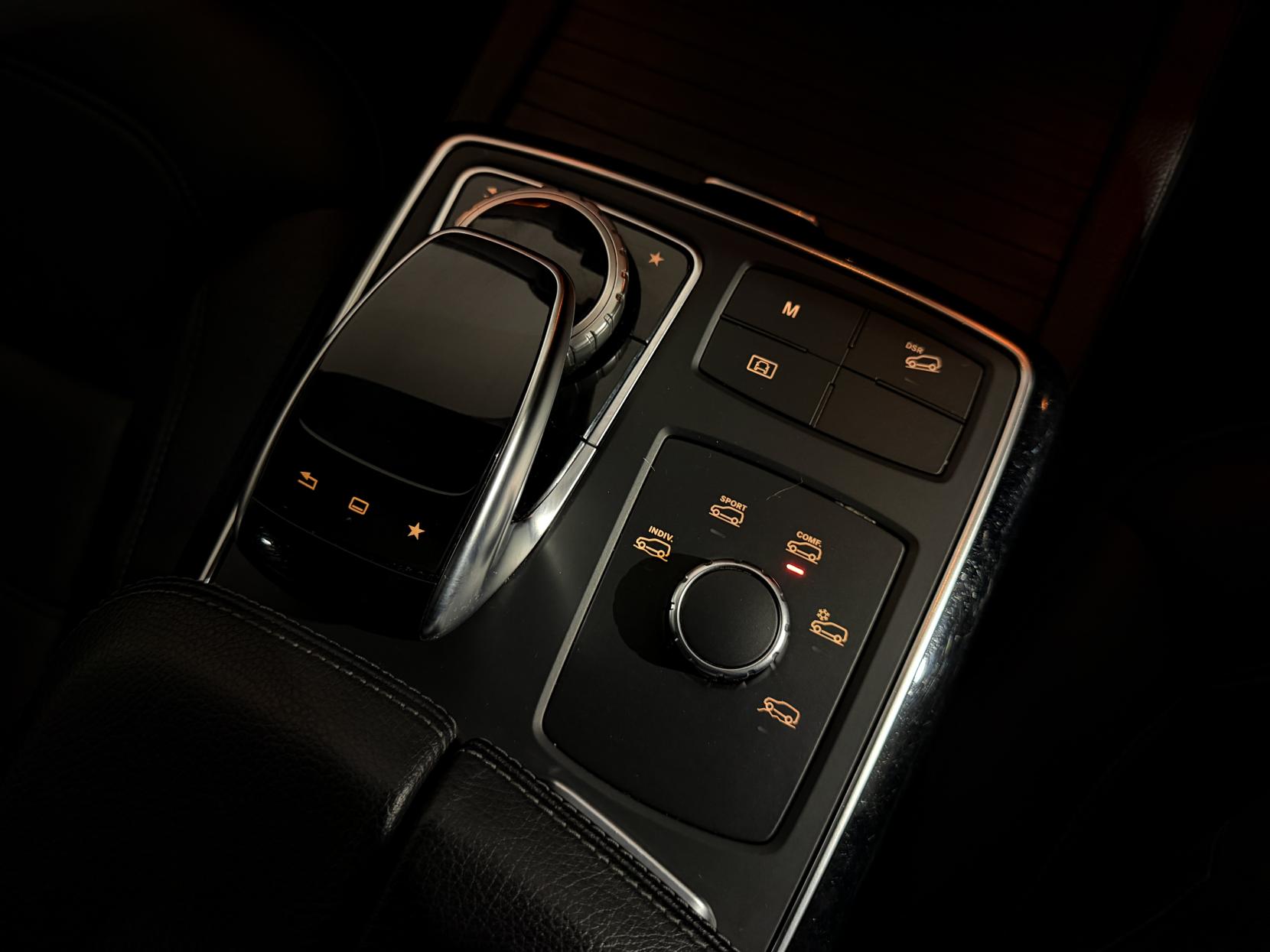 Mercedes-Benz GLE 2.1 GLE250d AMG Line (Premium) SUV 5dr Diesel G-Tronic 4MATIC Euro 6 (s/s) (204 ps)