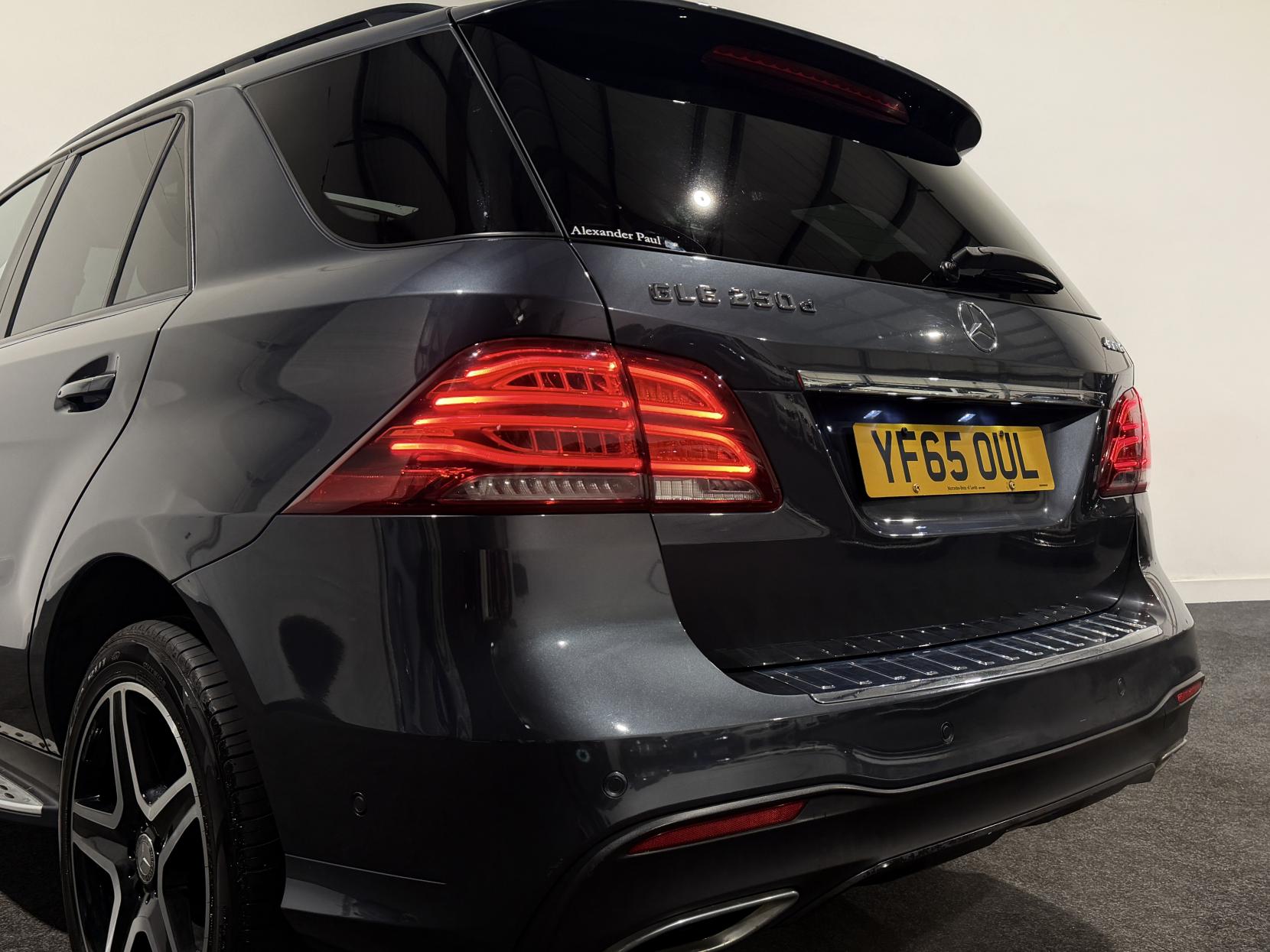 Mercedes-Benz GLE 2.1 GLE250d AMG Line (Premium) SUV 5dr Diesel G-Tronic 4MATIC Euro 6 (s/s) (204 ps)