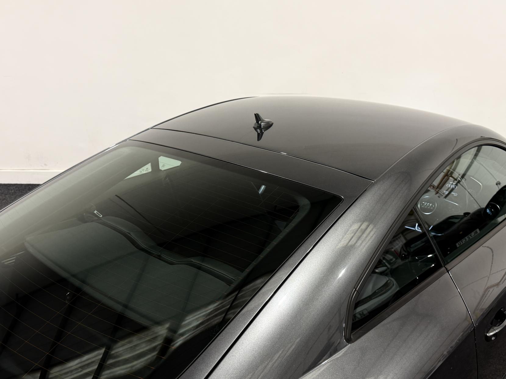 Audi TT 2.0 TFSI S line Coupe 3dr Petrol S Tronic Euro 6 (s/s) (230 ps)