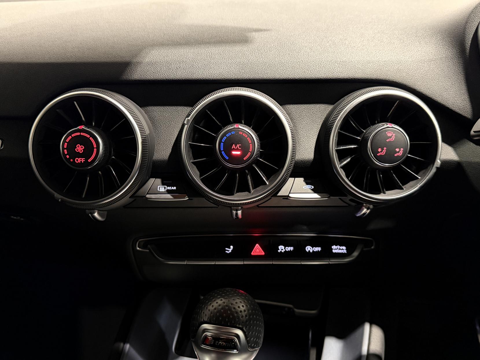 Audi TT 2.0 TFSI S line Coupe 3dr Petrol S Tronic Euro 6 (s/s) (230 ps)