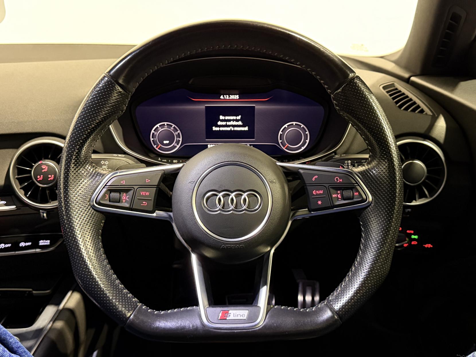 Audi TT 2.0 TFSI S line Coupe 3dr Petrol S Tronic Euro 6 (s/s) (230 ps)