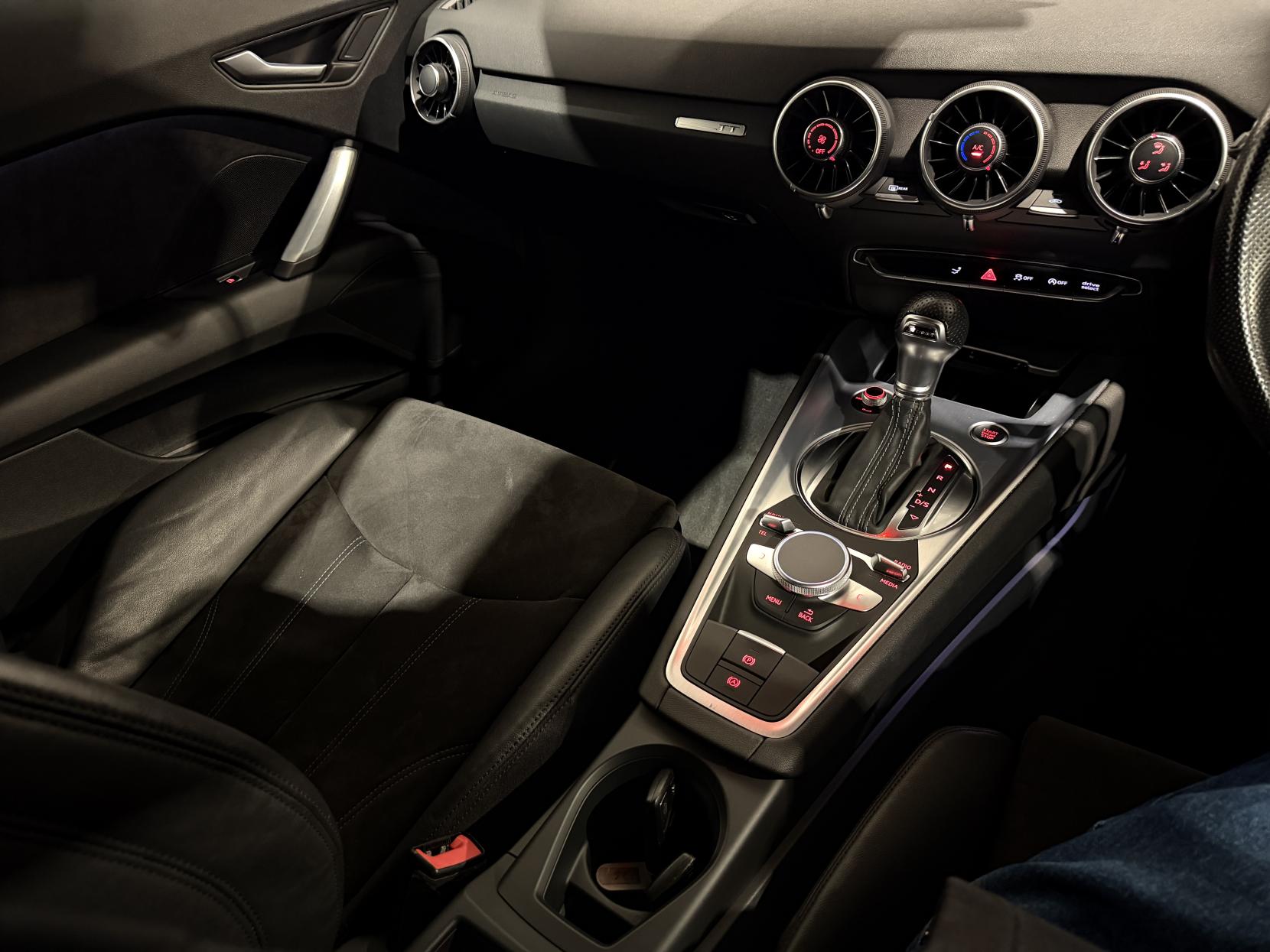 Audi TT 2.0 TFSI S line Coupe 3dr Petrol S Tronic Euro 6 (s/s) (230 ps)