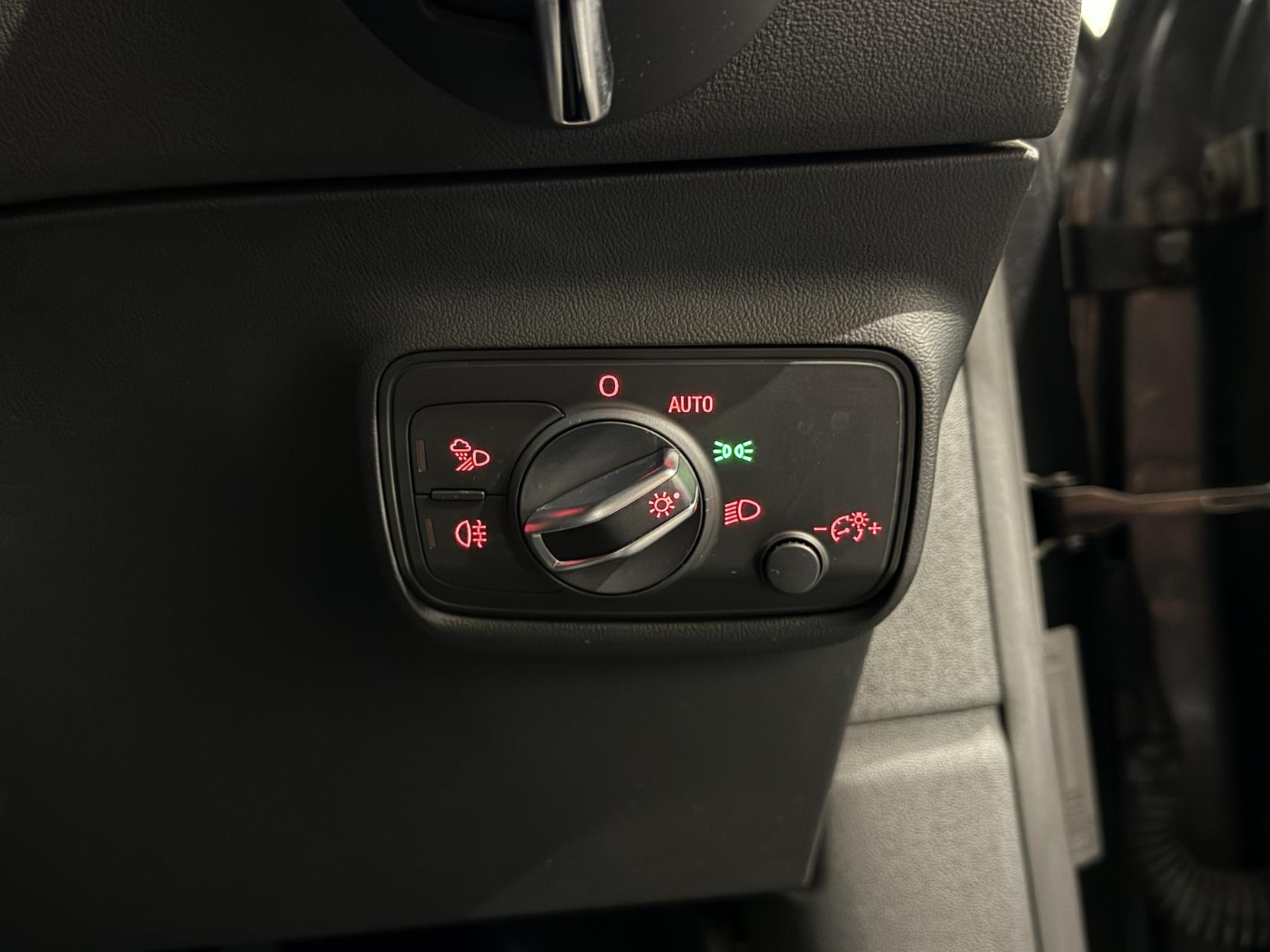 Audi TT 2.0 TFSI S line Coupe 3dr Petrol S Tronic Euro 6 (s/s) (230 ps)