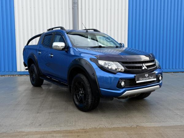 Mitsubishi L200 2.4 DI-D DC Barbarian SVP Pickup Double Cab 4dr Diesel Auto 4WD Euro 6 (178 ps)