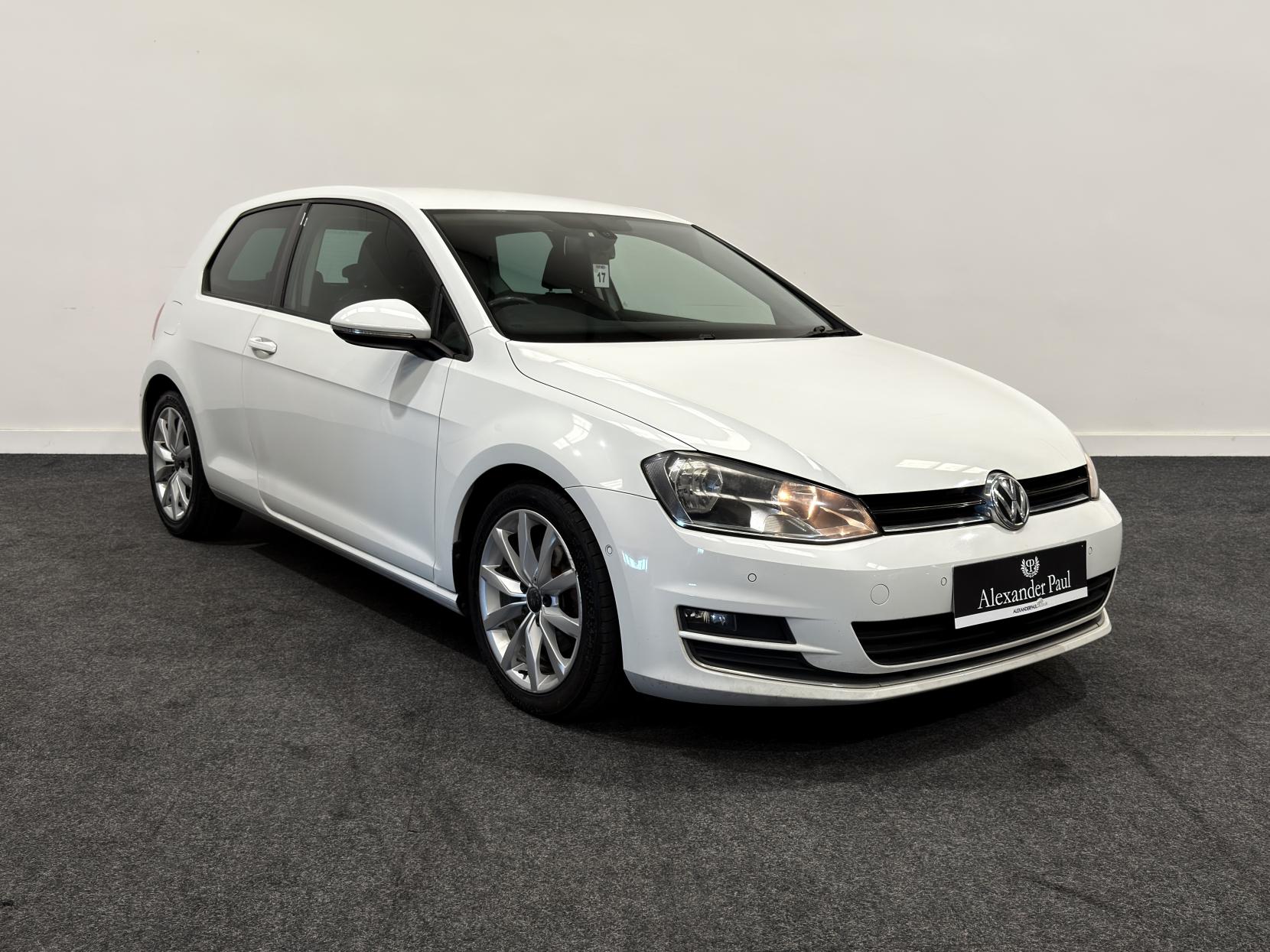 Volkswagen Golf 2.0 TDI BlueMotion Tech GT Hatchback 3dr Diesel Manual Euro 5 (s/s) (150 ps)