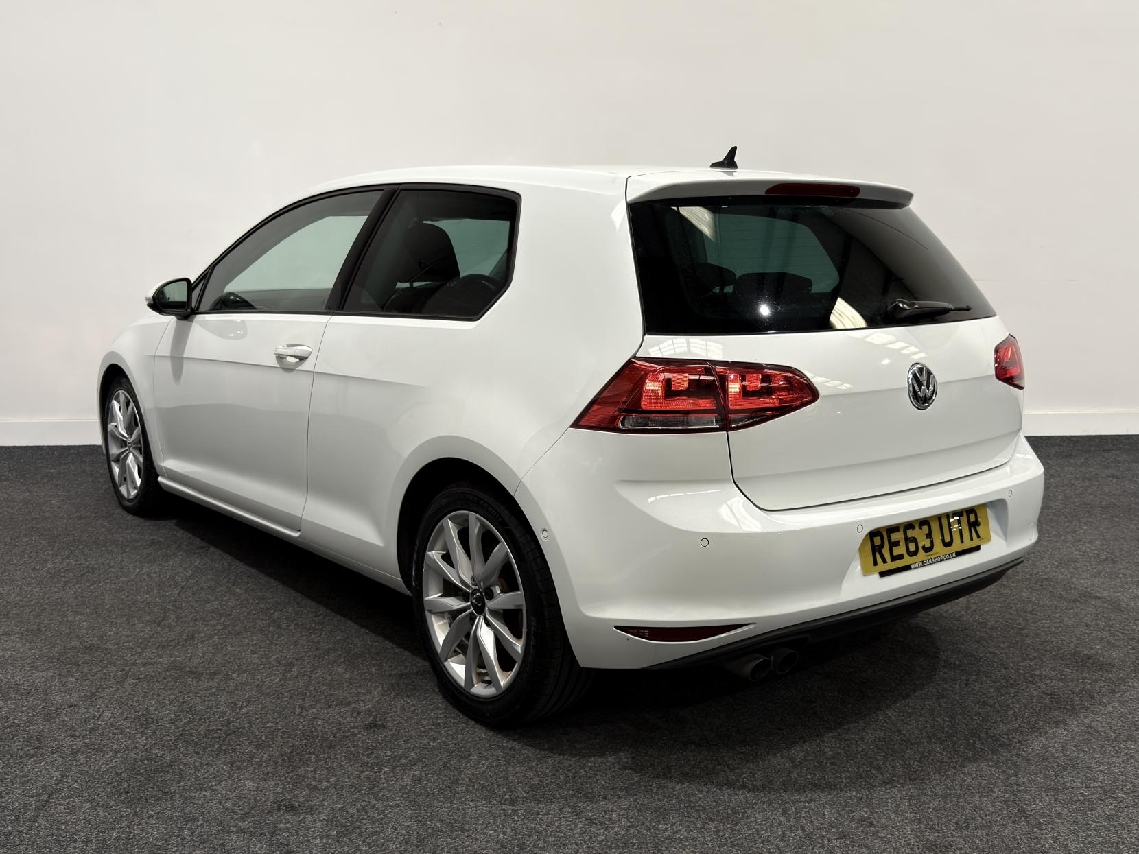 Volkswagen Golf 2.0 TDI BlueMotion Tech GT Hatchback 3dr Diesel Manual Euro 5 (s/s) (150 ps)