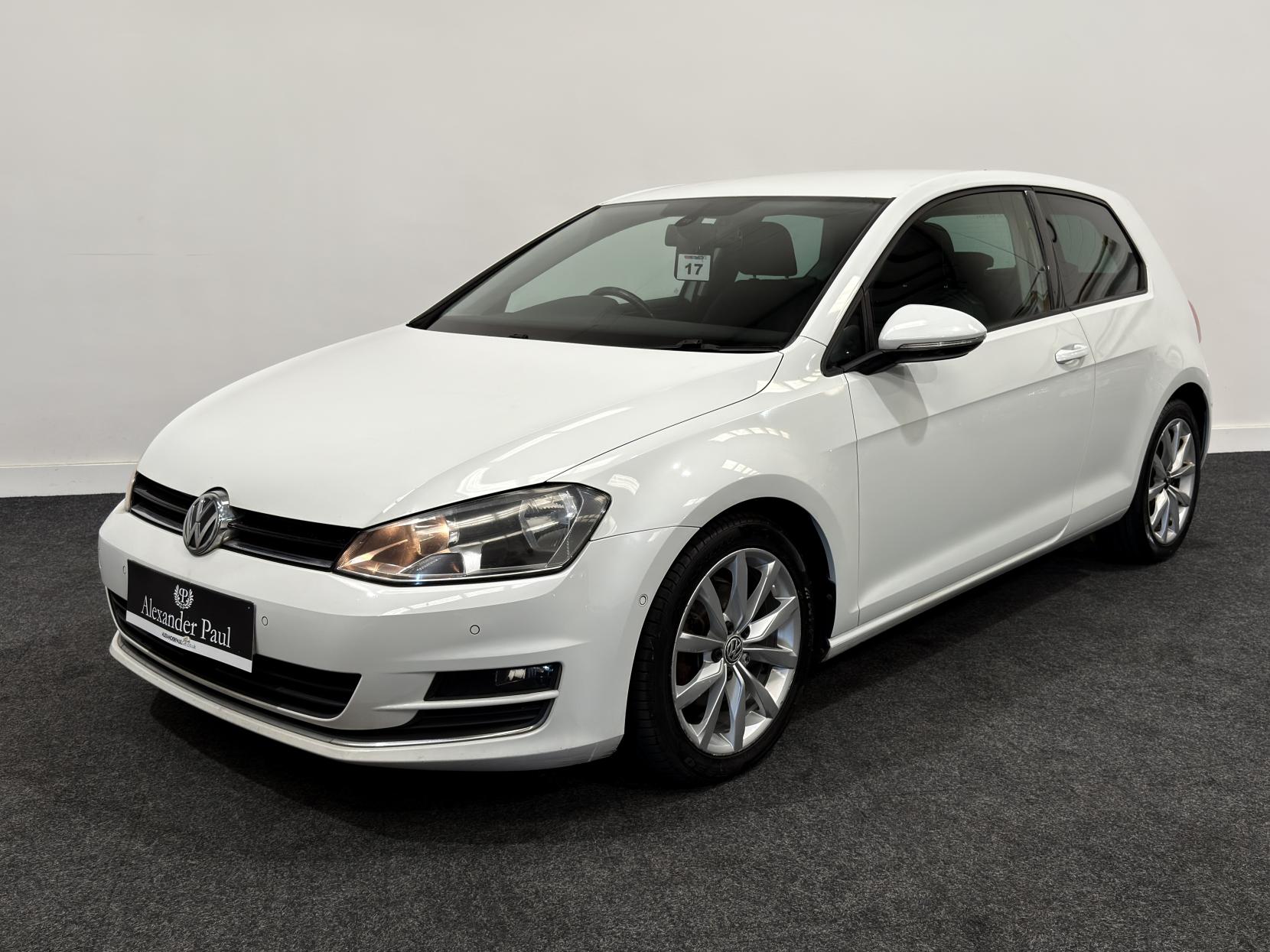 Volkswagen Golf 2.0 TDI BlueMotion Tech GT Hatchback 3dr Diesel Manual Euro 5 (s/s) (150 ps)