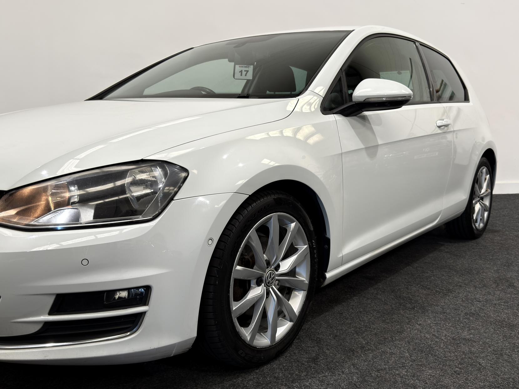 Volkswagen Golf 2.0 TDI BlueMotion Tech GT Hatchback 3dr Diesel Manual Euro 5 (s/s) (150 ps)