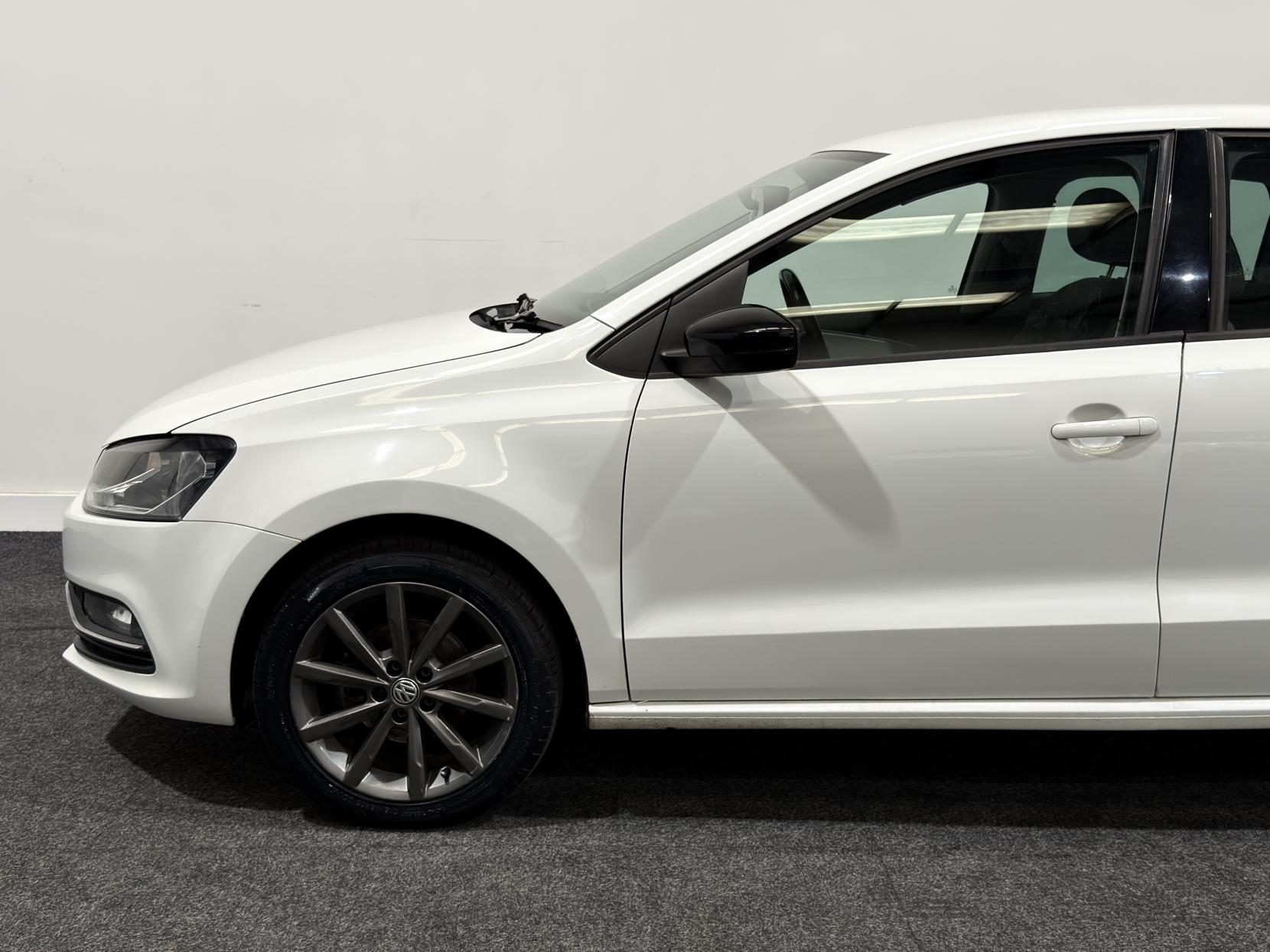 Volkswagen Polo 1.4 TDI BlueMotion Tech SE Design Hatchback 5dr Diesel Manual Euro 6 (s/s) (75 ps)