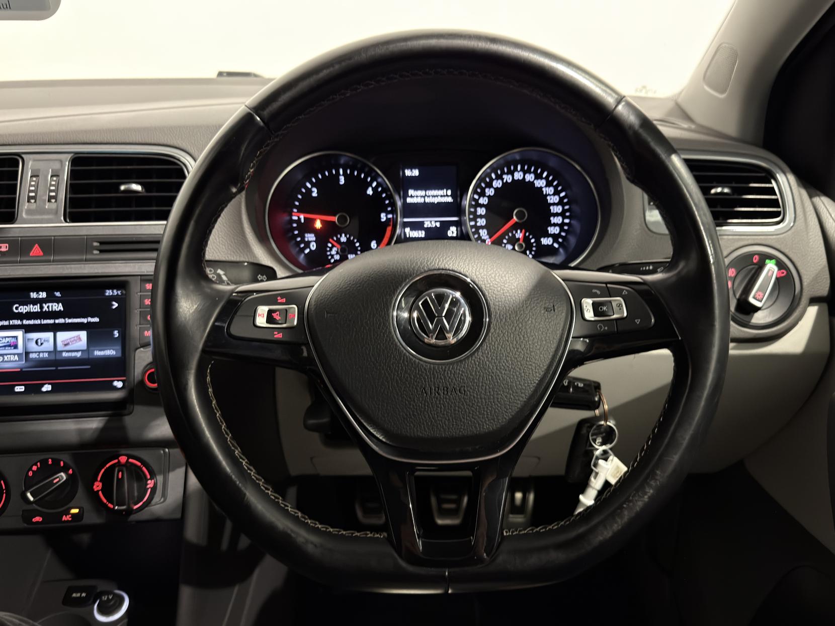 Volkswagen Polo 1.4 TDI BlueMotion Tech SE Design Hatchback 5dr Diesel Manual Euro 6 (s/s) (75 ps)