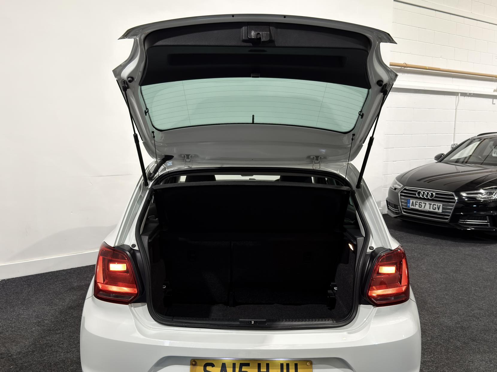 Volkswagen Polo 1.4 TDI BlueMotion Tech SE Design Hatchback 5dr Diesel Manual Euro 6 (s/s) (75 ps)