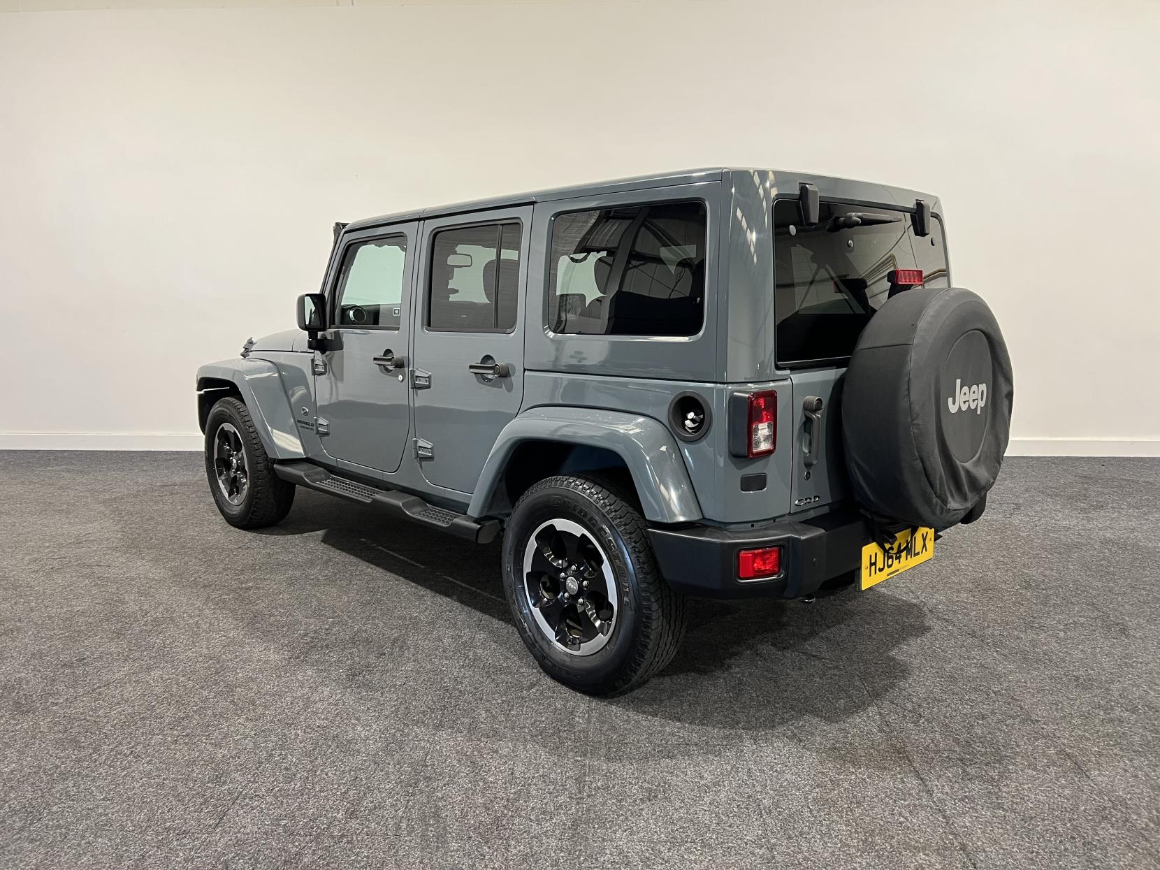 Jeep Wrangler 2.8 CRD Overland SUV 4dr Diesel Auto 4WD Euro 5 (197 bhp)