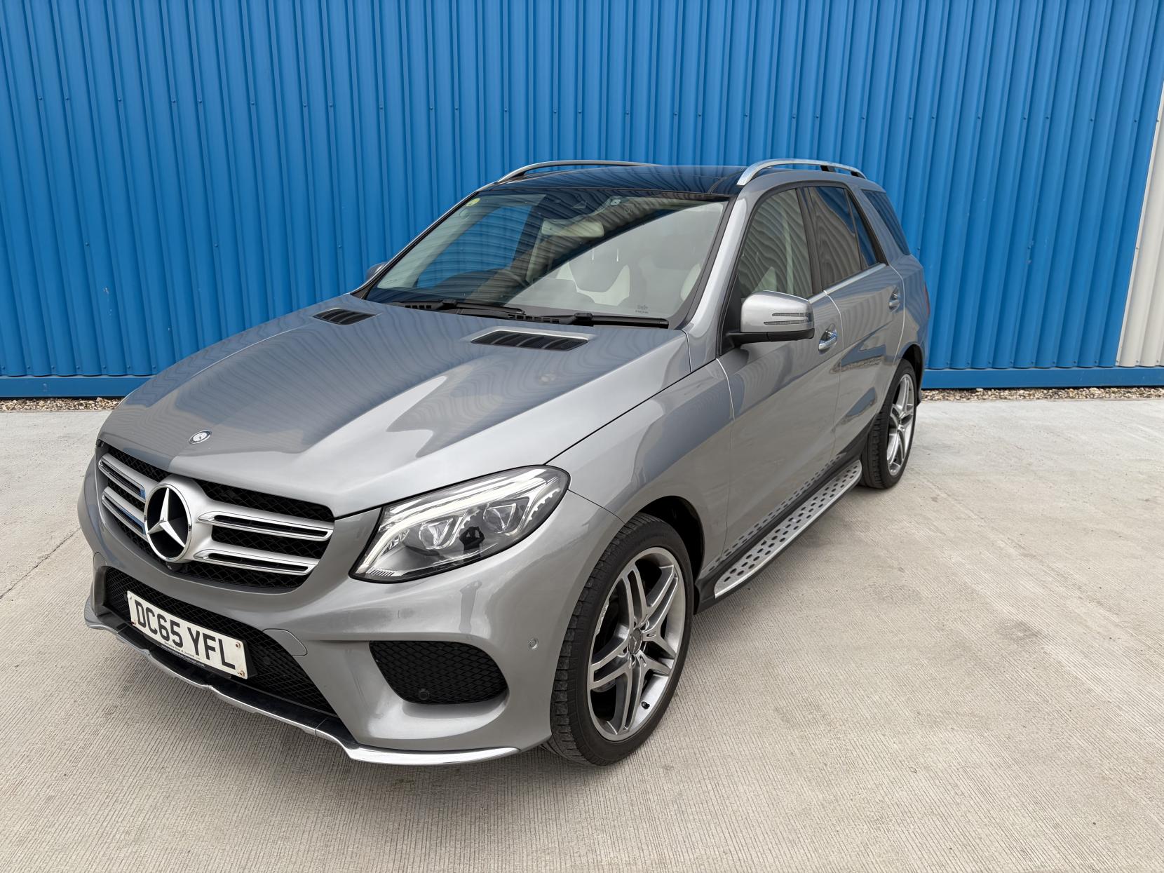 Mercedes-Benz GLE 3.0 GLE350d V6 AMG Line (Premium Plus) SUV 5dr Diesel G-Tronic 4MATIC Euro 6 (s/s) (258 ps)