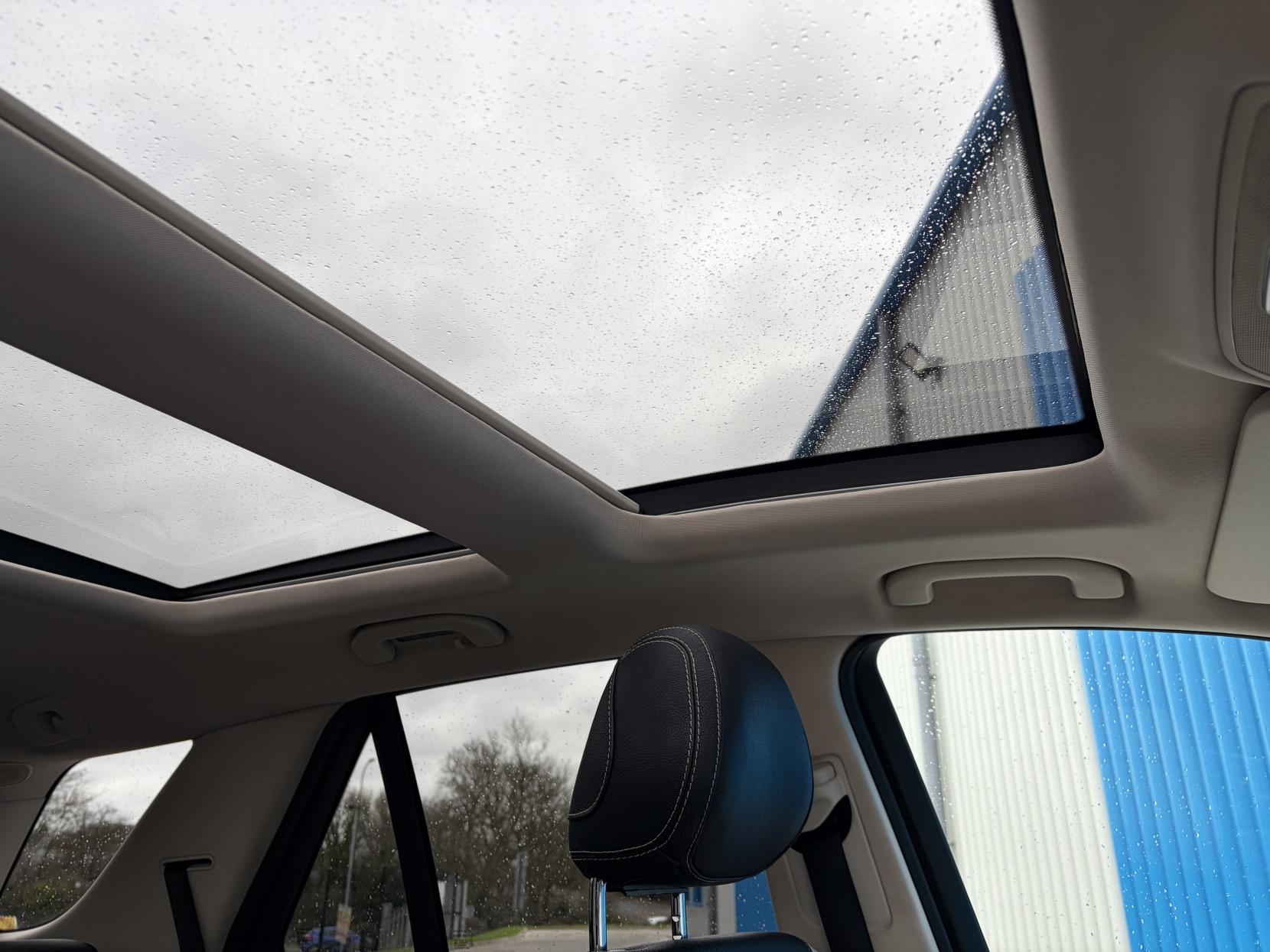 Mercedes-Benz GLE 3.0 GLE350d V6 AMG Line (Premium Plus) SUV 5dr Diesel G-Tronic 4MATIC Euro 6 (s/s) (258 ps)