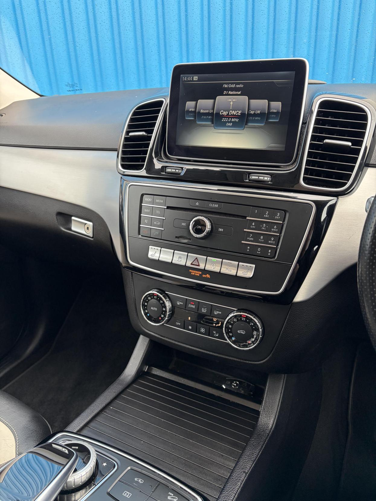 Mercedes-Benz GLE 3.0 GLE350d V6 AMG Line (Premium Plus) SUV 5dr Diesel G-Tronic 4MATIC Euro 6 (s/s) (258 ps)