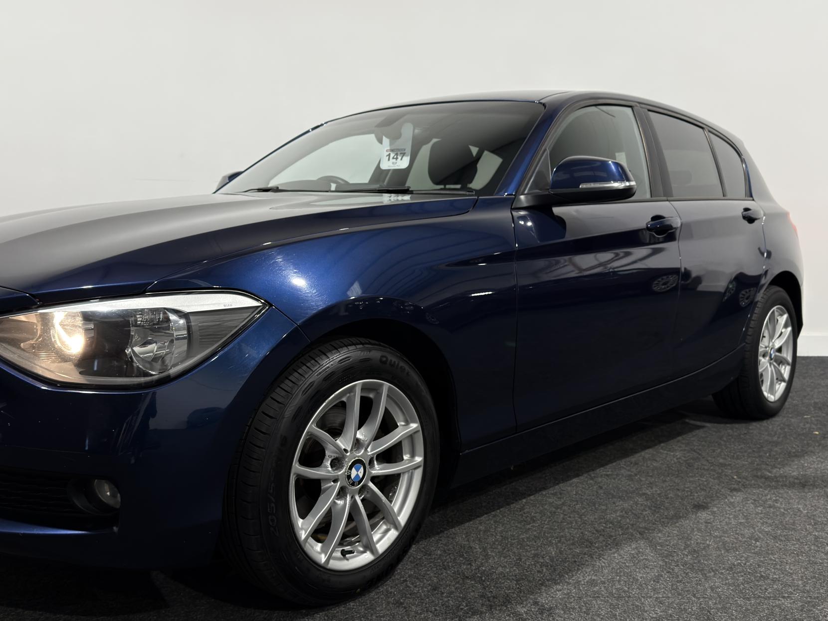 BMW 1 Series 2.0 116d SE Hatchback 5dr Diesel Auto Euro 5 (s/s) (116 ps)