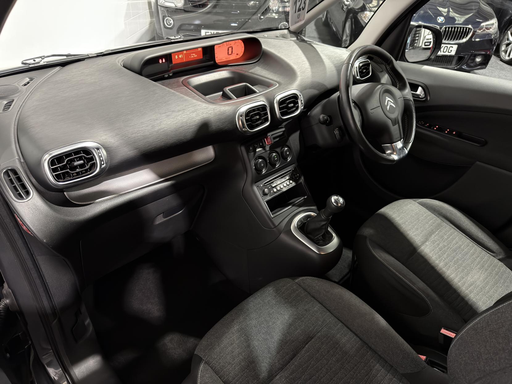 Citroen C3 Picasso 1.2 PureTech Edition MPV 5dr Petrol Manual Euro 6 (110 ps)