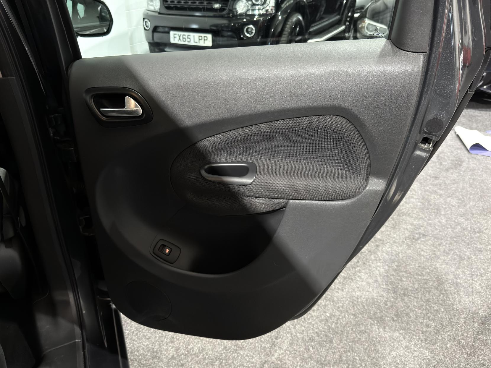Citroen C3 Picasso 1.2 PureTech Edition MPV 5dr Petrol Manual Euro 6 (110 ps)
