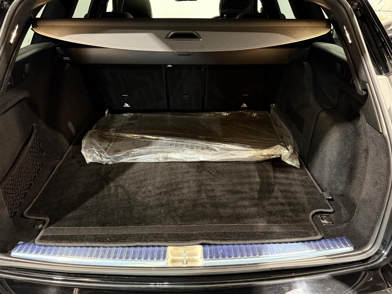 Mercedes-Benz E Class 2.0 E300dh MHEV AMG Line Night Edition (Premium Plus) Estate 5dr Diesel Hybrid G-Tronic+ 4MATIC Euro 6 (s/s) (285 ps)