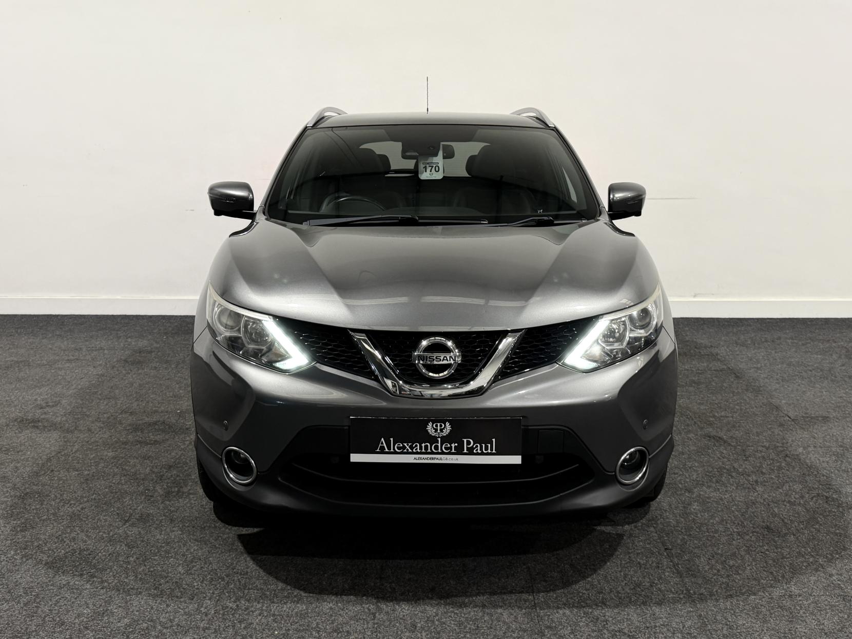 Nissan Qashqai 1.5 dCi N-Vision SUV 5dr Diesel Manual 2WD Euro 6 (s/s) (110 ps)