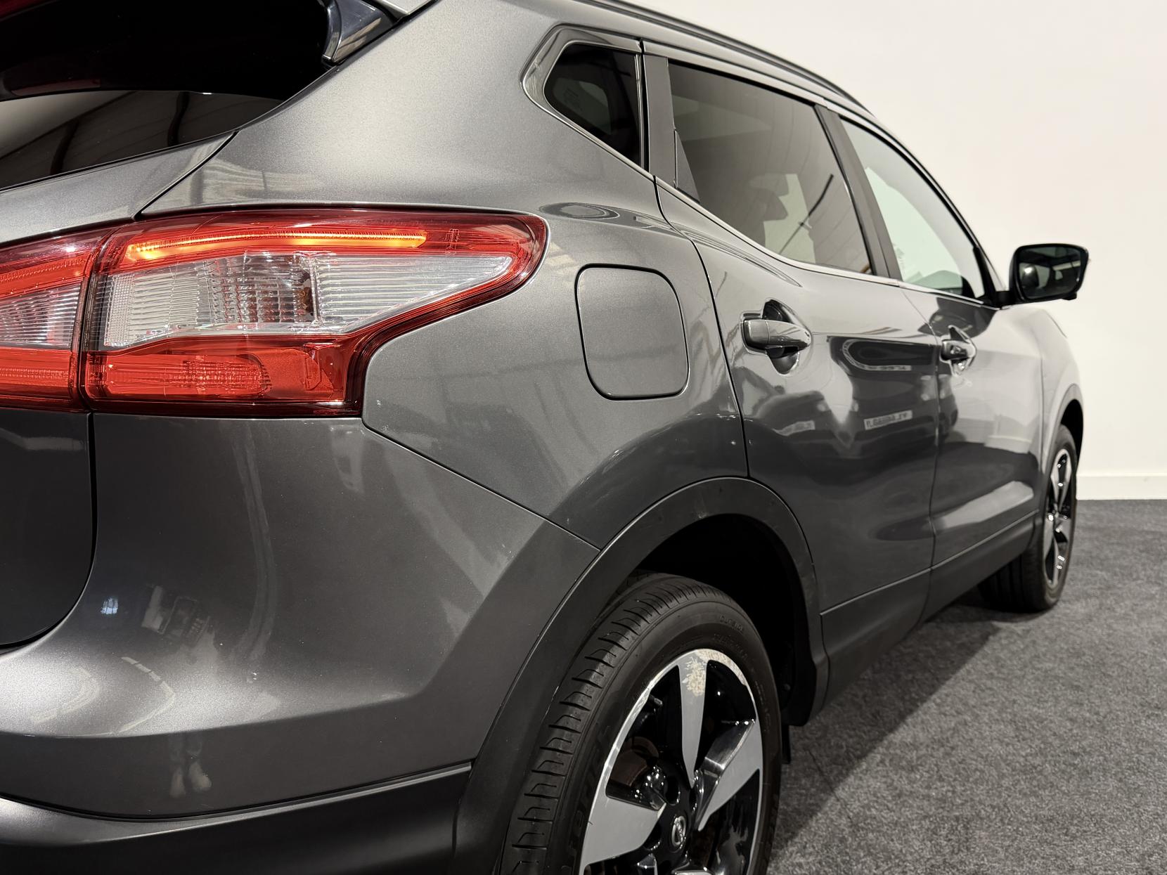 Nissan Qashqai 1.5 dCi N-Vision SUV 5dr Diesel Manual 2WD Euro 6 (s/s) (110 ps)