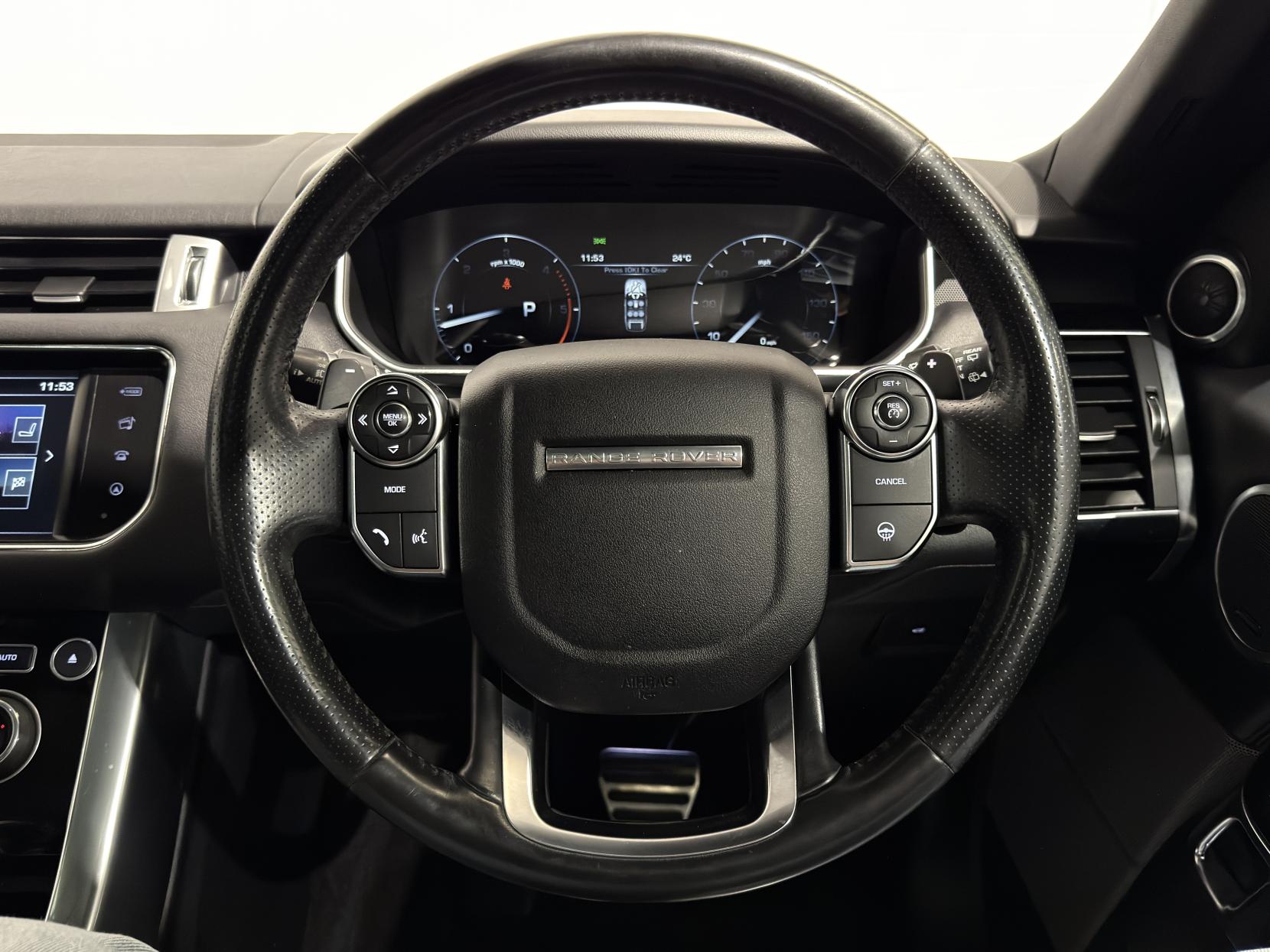 Land Rover Range Rover Sport 3.0 SD V6 HSE Dynamic SUV 5dr Diesel Auto 4WD Euro 6 (s/s) (306 ps)