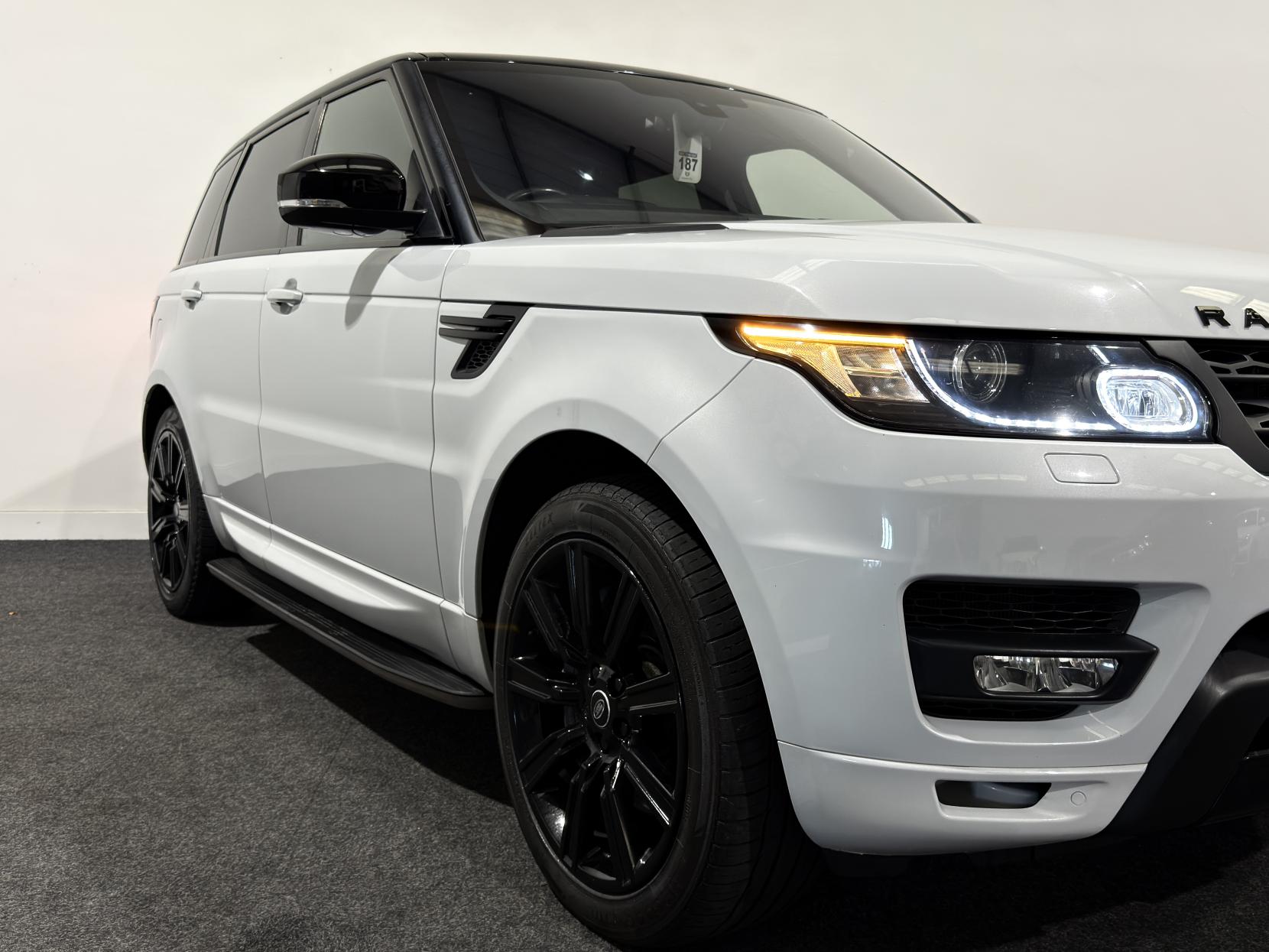 Land Rover Range Rover Sport 3.0 SD V6 HSE Dynamic SUV 5dr Diesel Auto 4WD Euro 6 (s/s) (306 ps)