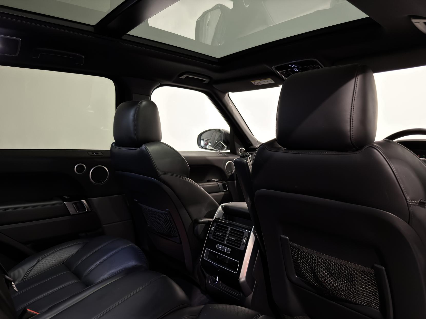 Land Rover Range Rover Sport 3.0 SD V6 HSE Dynamic SUV 5dr Diesel Auto 4WD Euro 6 (s/s) (306 ps)