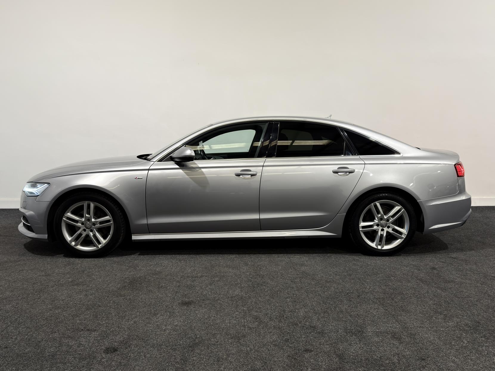 Audi A6 Saloon 2.0 TDI ultra S line Saloon 4dr Diesel Manual Euro 6 (s/s) (190 ps)