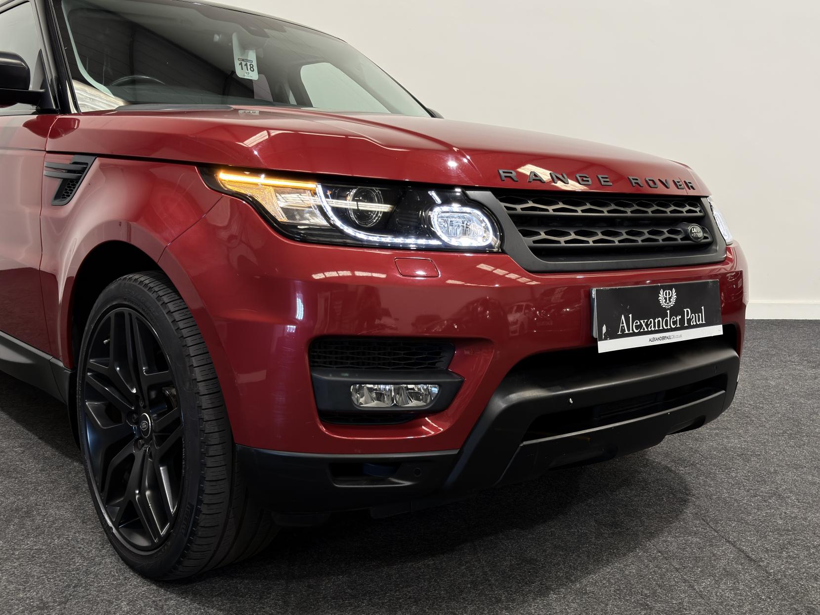 Land Rover Range Rover Sport 3.0 SD V6 HSE Dynamic SUV 5dr Diesel Auto 4WD Euro 5 (s/s) (306 ps)