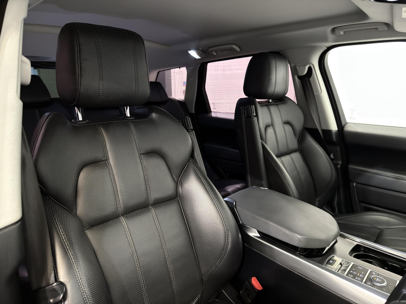 Land Rover Range Rover Sport 3.0 SD V6 HSE Dynamic SUV 5dr Diesel Auto 4WD Euro 5 (s/s) (306 ps)