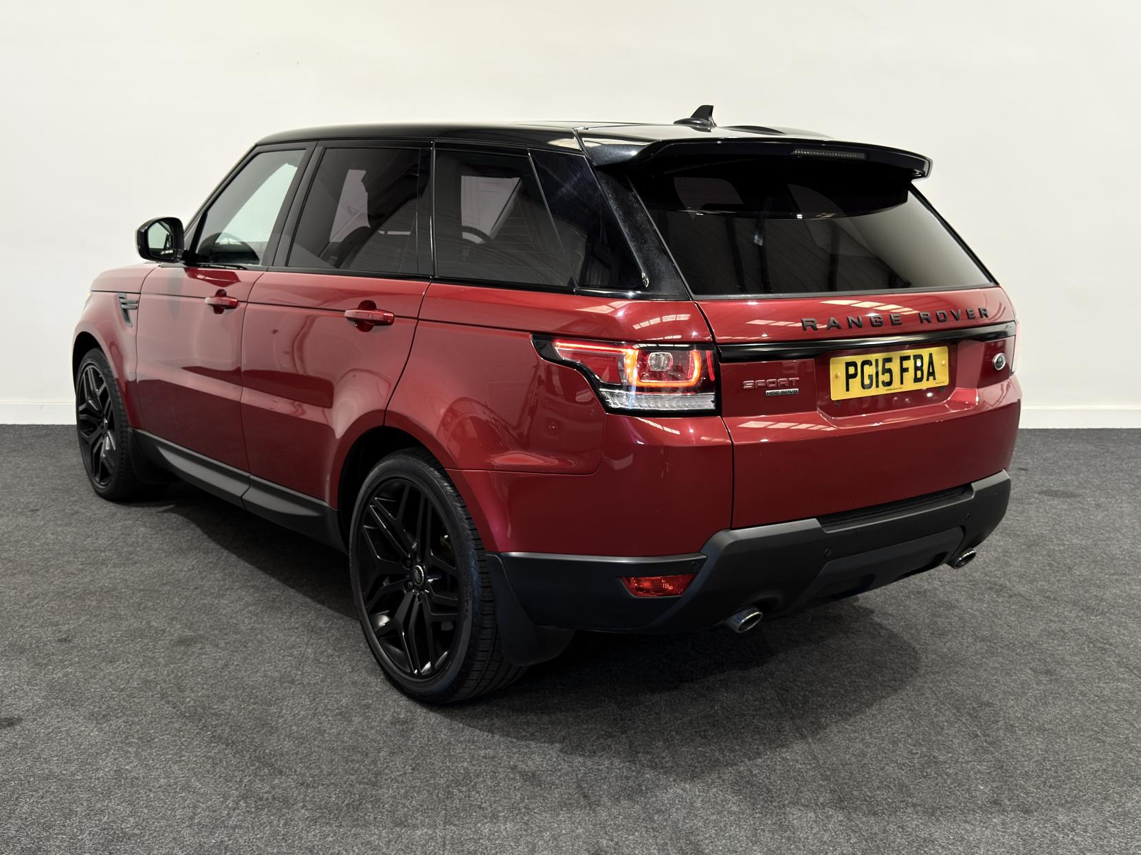 Land Rover Range Rover Sport 3.0 SD V6 HSE Dynamic SUV 5dr Diesel Auto 4WD Euro 5 (s/s) (306 ps)