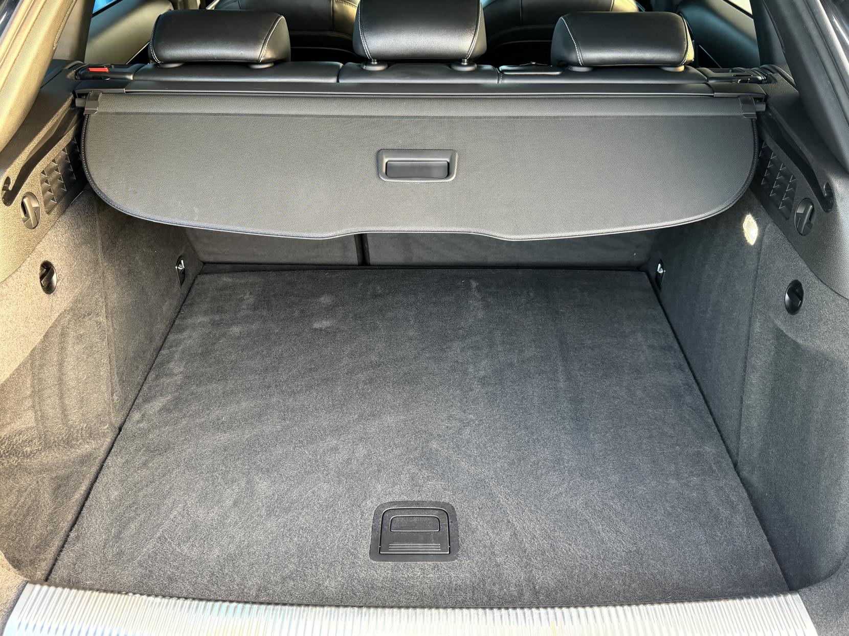 Audi Q3 2.0 TDI Black Edition SUV 5dr Diesel S Tronic quattro Euro 6 (s/s) (184 ps)