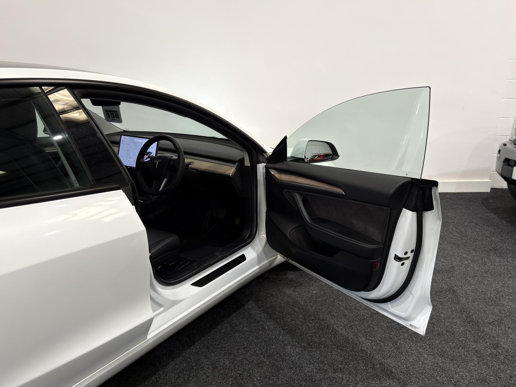 Tesla Model 3 (Dual Motor) Long Range Saloon 4dr Electric Auto 4WDE (346 ps)