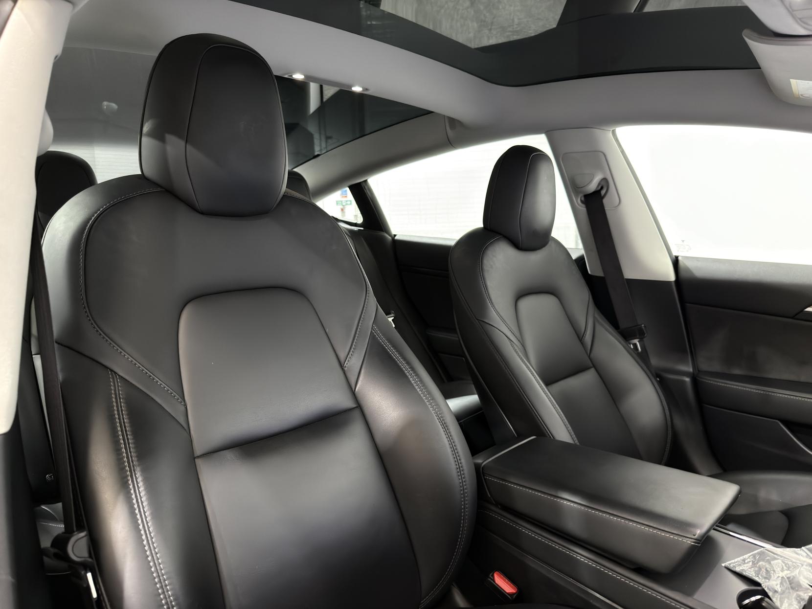 Tesla Model 3 (Dual Motor) Long Range Saloon 4dr Electric Auto 4WDE (346 ps)
