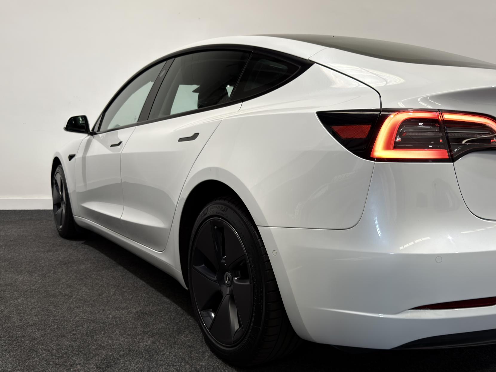 Tesla Model 3 (Dual Motor) Long Range Saloon 4dr Electric Auto 4WDE (346 ps)