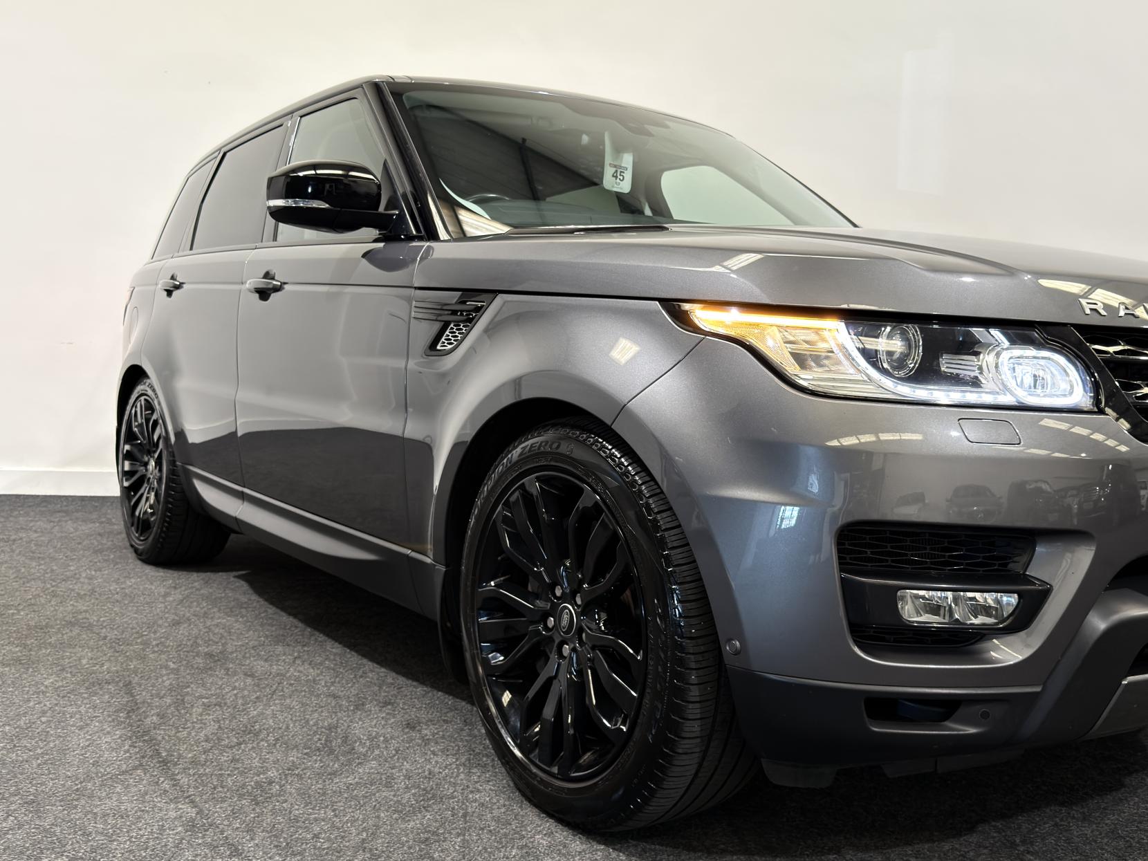 Land Rover Range Rover Sport 3.0 SD V6 HSE Dynamic SUV 5dr Diesel Auto 4WD Euro 6 (s/s) (306 ps)