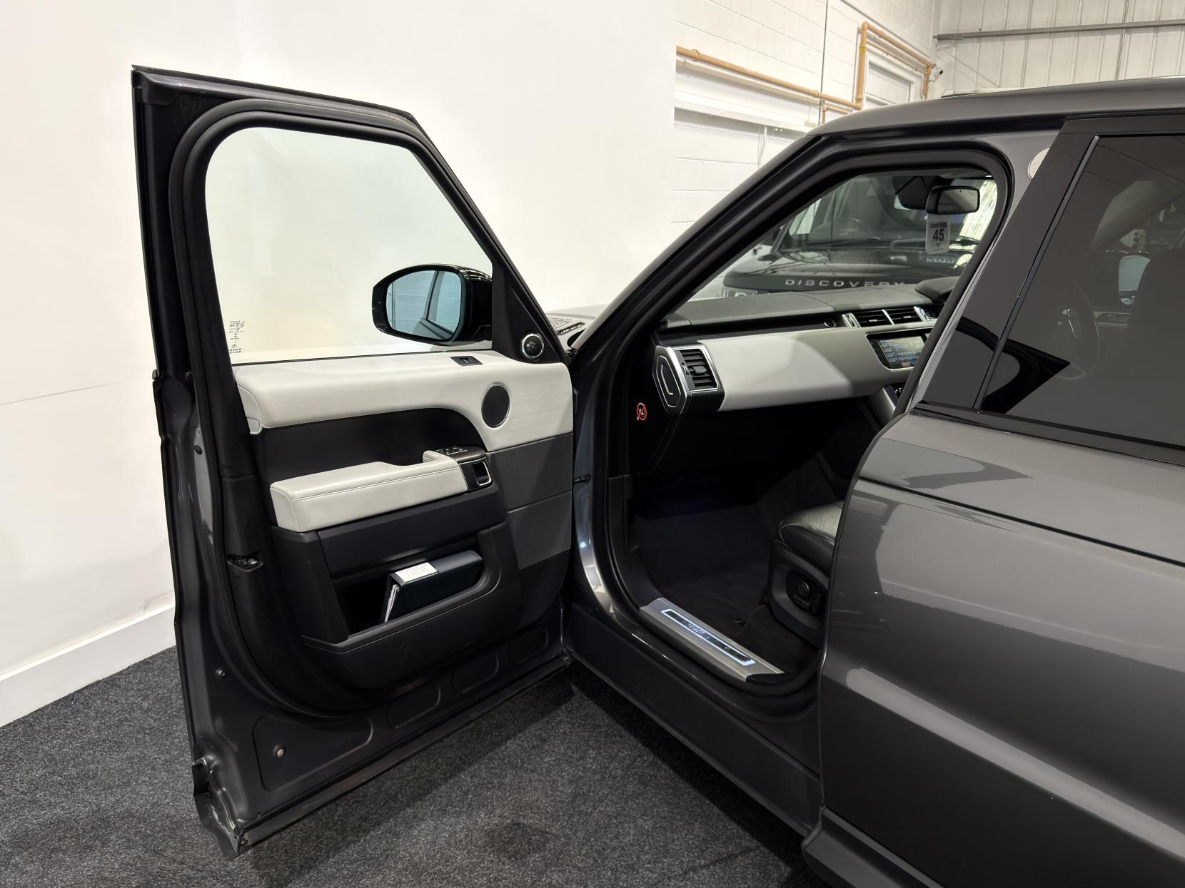 Land Rover Range Rover Sport 3.0 SD V6 HSE Dynamic SUV 5dr Diesel Auto 4WD Euro 6 (s/s) (306 ps)