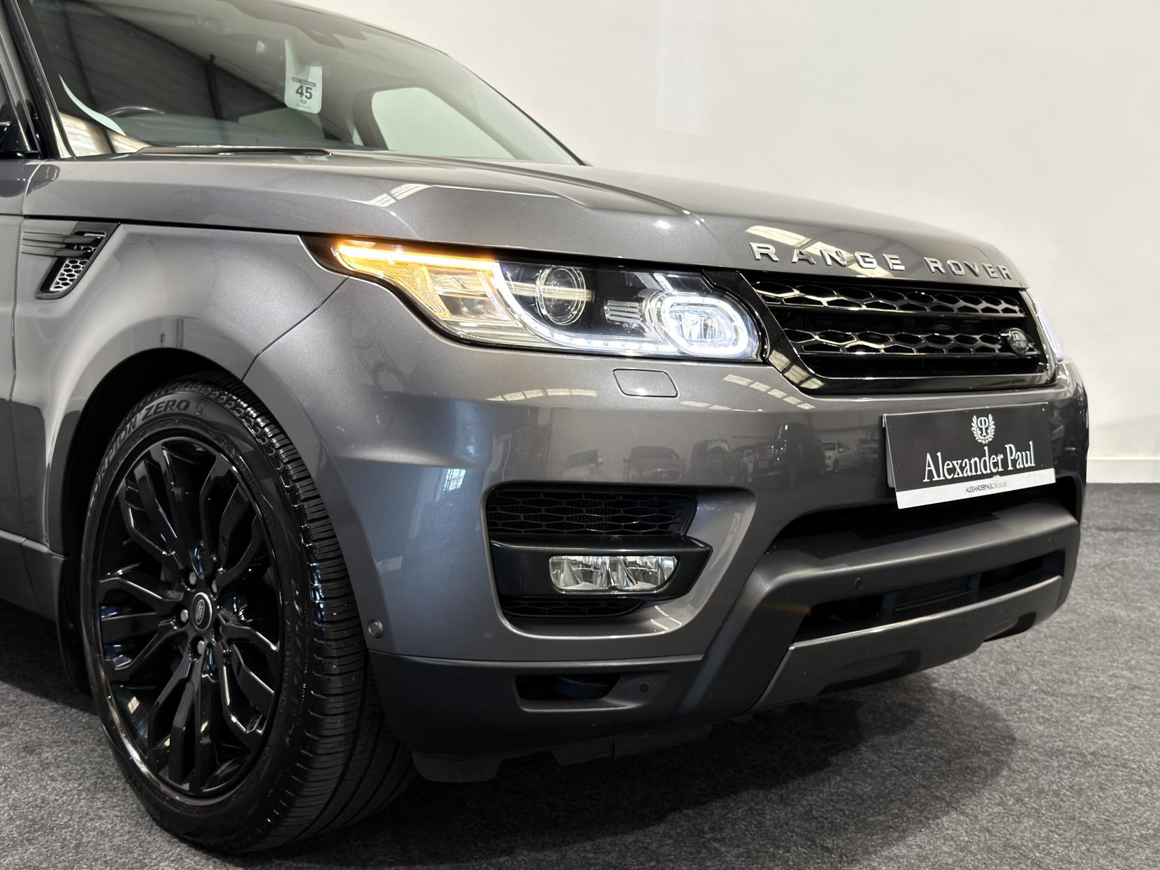 Land Rover Range Rover Sport 3.0 SD V6 HSE Dynamic SUV 5dr Diesel Auto 4WD Euro 6 (s/s) (306 ps)