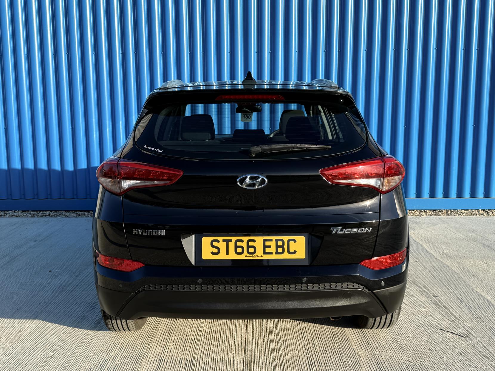 Hyundai TUCSON 1.7 CRDi Blue Drive SE SUV 5dr Diesel Manual Euro 6 (s/s) (116 ps)