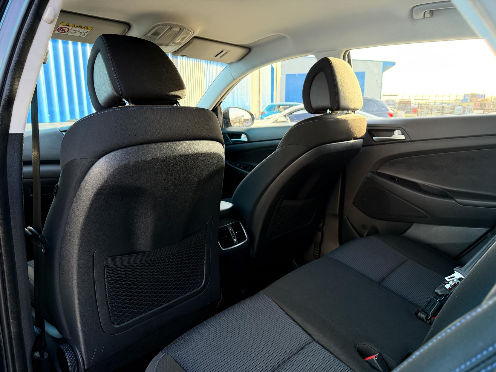 Hyundai TUCSON 1.7 CRDi Blue Drive SE SUV 5dr Diesel Manual Euro 6 (s/s) (116 ps)