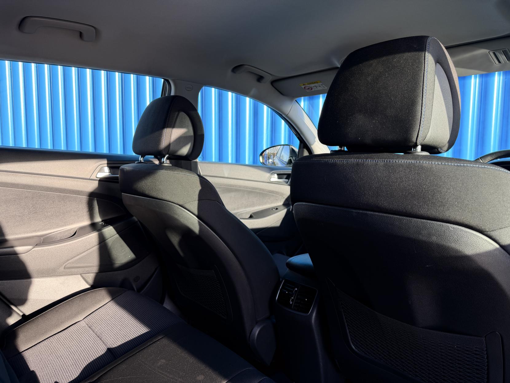 Hyundai TUCSON 1.7 CRDi Blue Drive SE SUV 5dr Diesel Manual Euro 6 (s/s) (116 ps)