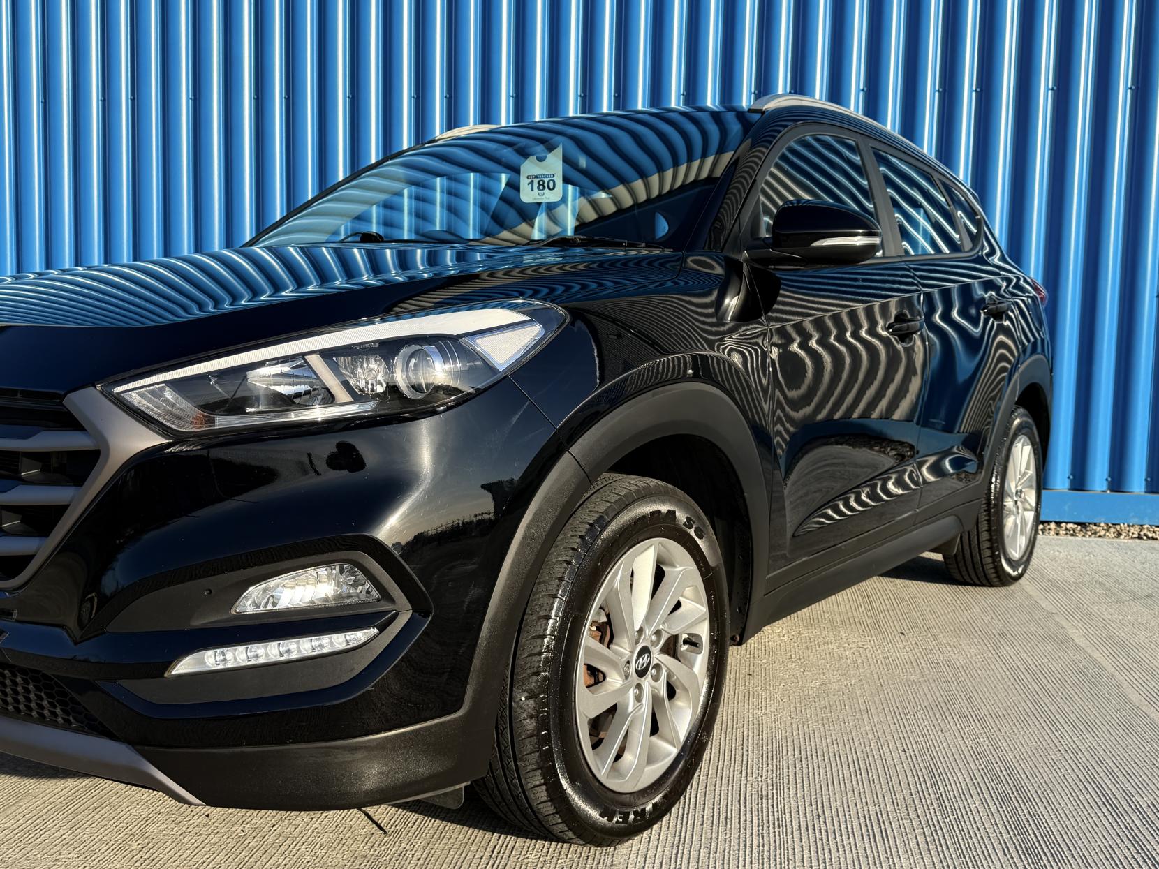 Hyundai TUCSON 1.7 CRDi Blue Drive SE SUV 5dr Diesel Manual Euro 6 (s/s) (116 ps)