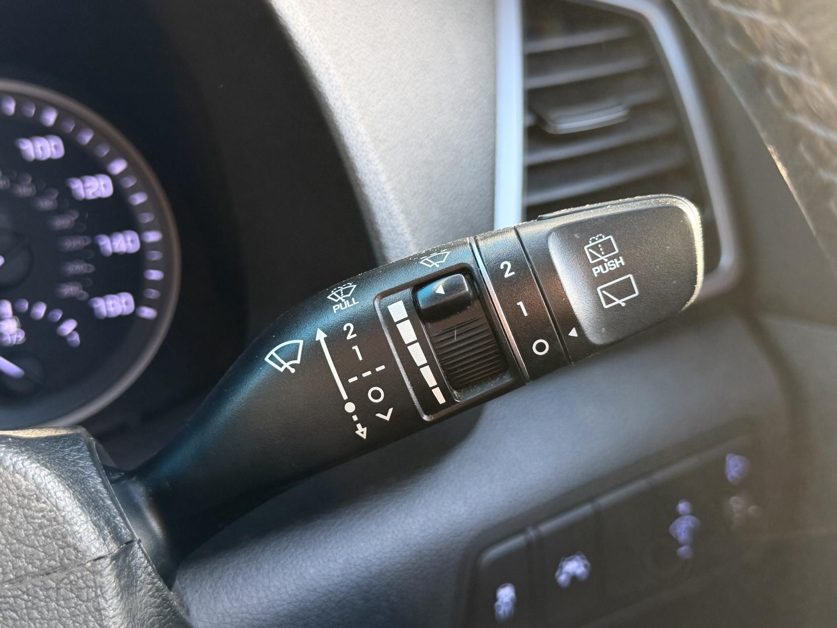 Hyundai TUCSON 1.7 CRDi Blue Drive SE SUV 5dr Diesel Manual Euro 6 (s/s) (116 ps)