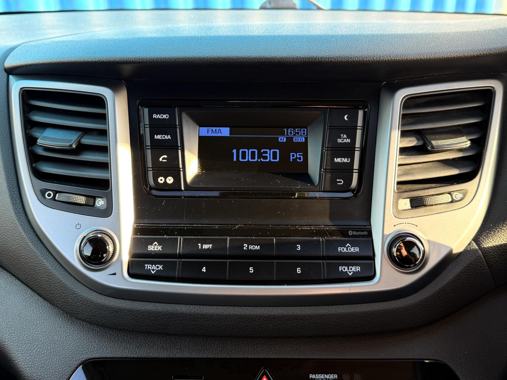 Hyundai TUCSON 1.7 CRDi Blue Drive SE SUV 5dr Diesel Manual Euro 6 (s/s) (116 ps)