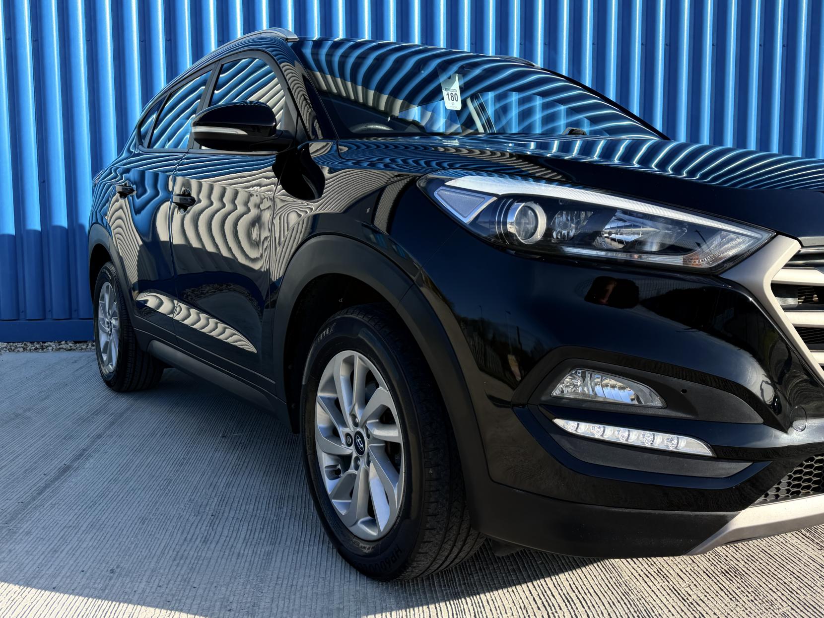Hyundai TUCSON 1.7 CRDi Blue Drive SE SUV 5dr Diesel Manual Euro 6 (s/s) (116 ps)