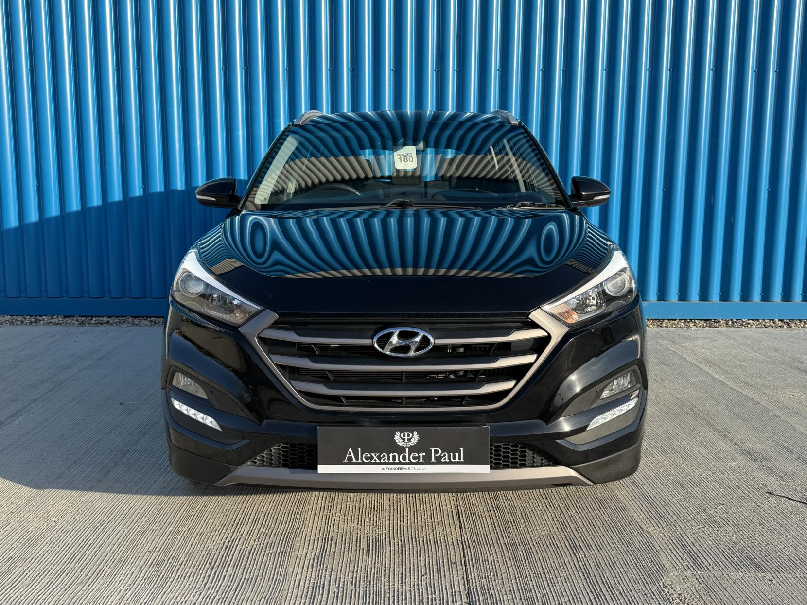 Hyundai TUCSON 1.7 CRDi Blue Drive SE SUV 5dr Diesel Manual Euro 6 (s/s) (116 ps)