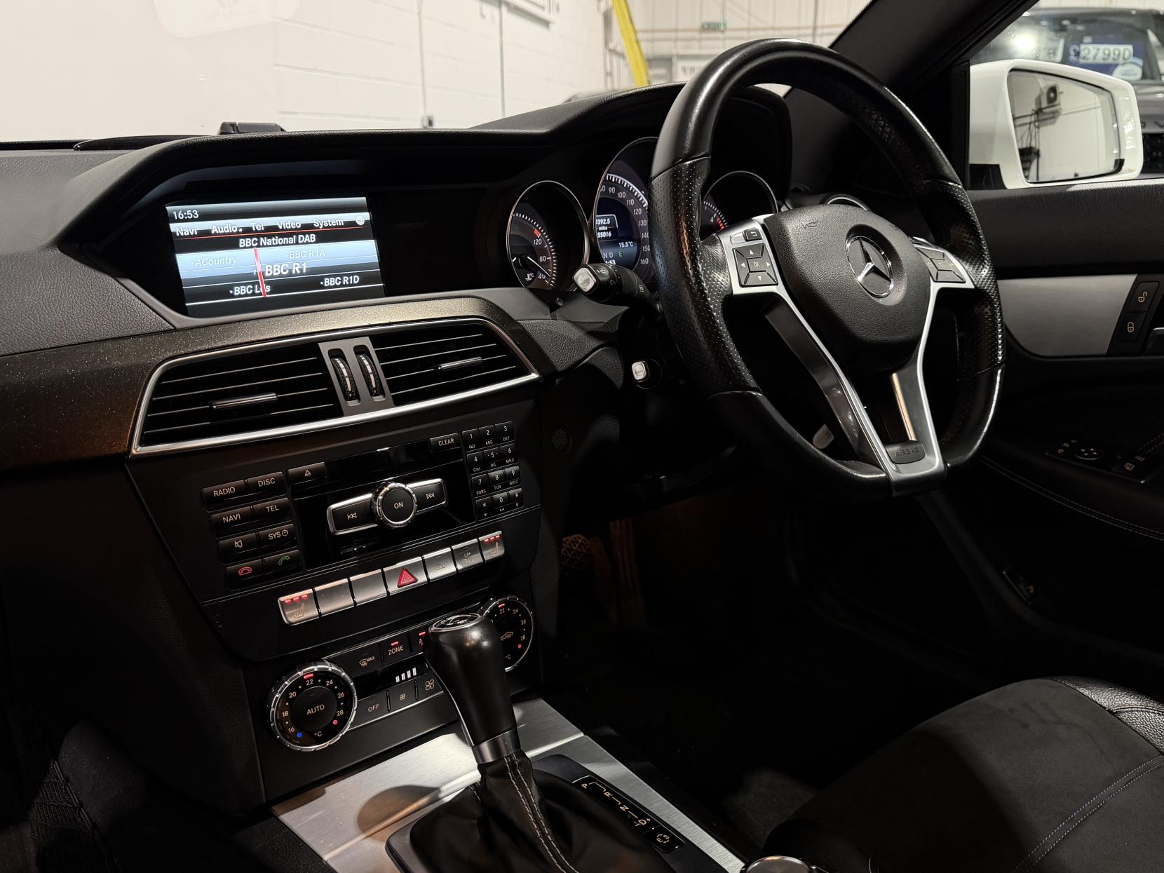 Mercedes-Benz C Class 2.1 C220 CDI AMG Sport Edition Coupe 2dr Diesel G-Tronic+ Euro 5 (s/s) (170 ps)